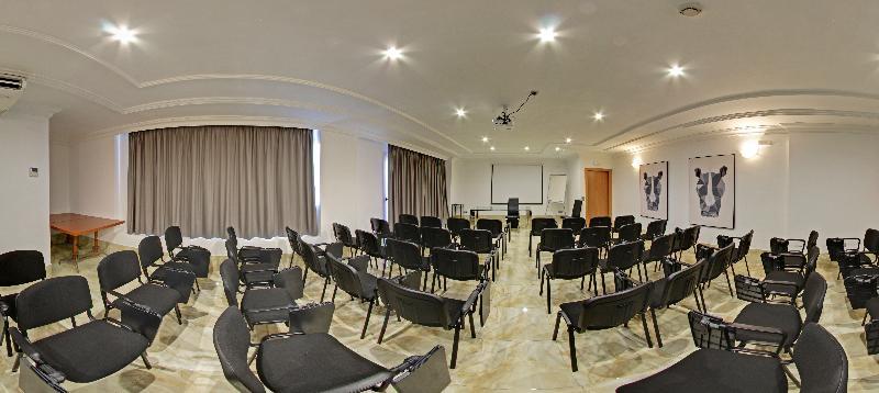 Sercotel Hotel President Figueres  Exterior photo
